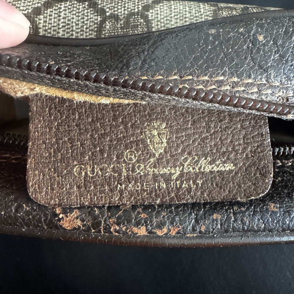 Gucci Beige and Brown Monogram Pouch Preloved Used - Picture 9 of 17